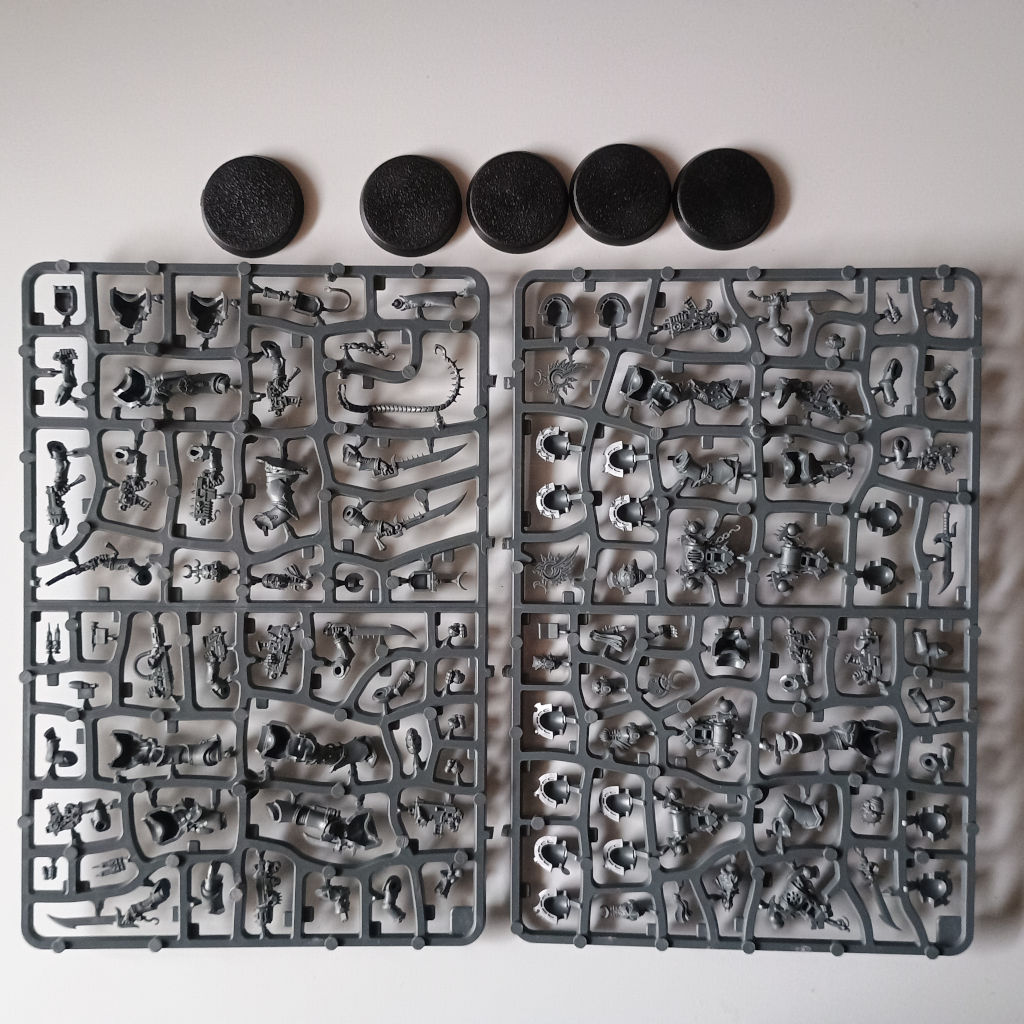 Emperor's Children Tormentors / Infractors x5 New on Sprue
