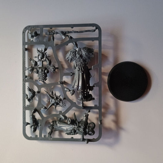 Chaos Space Marines Master of Possession New on Sprue
