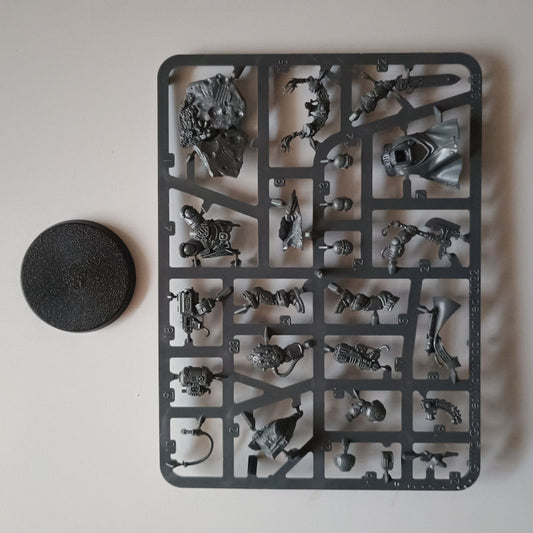 Leagues of Votann Ûthar the Destined New on Sprue