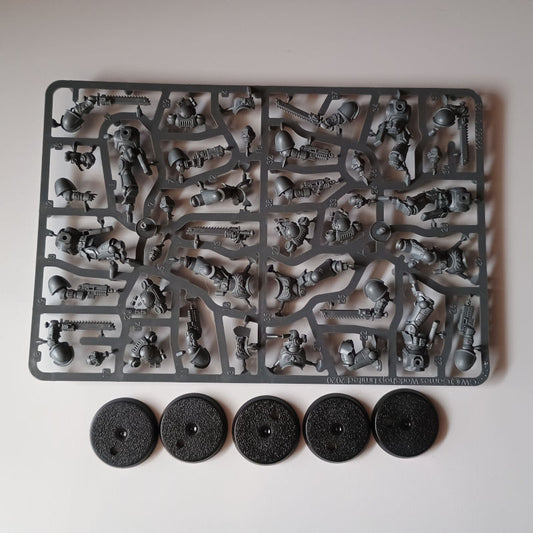 Space Marines Assault Intercessors x 5 New on Sprue Indomitus