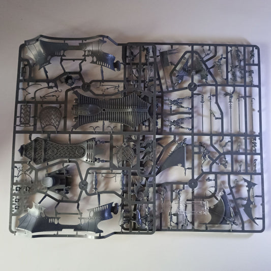 Drukhari Raider New on Sprue