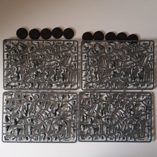 Space Wolves 10x Grey Hunters New on Sprue