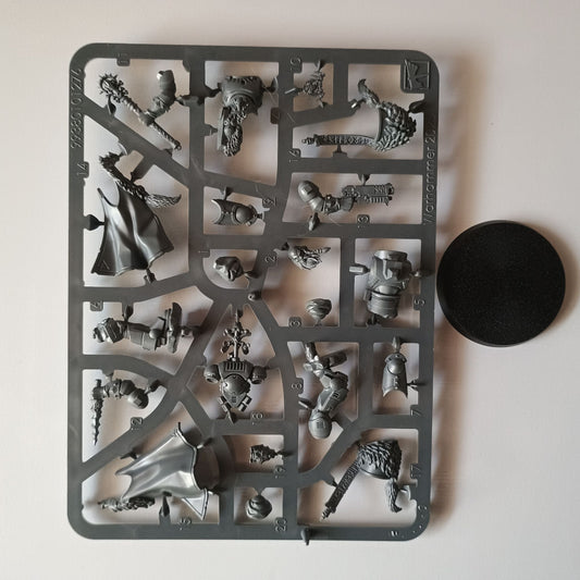 Space Wolves Wolf Priest New on Sprue
